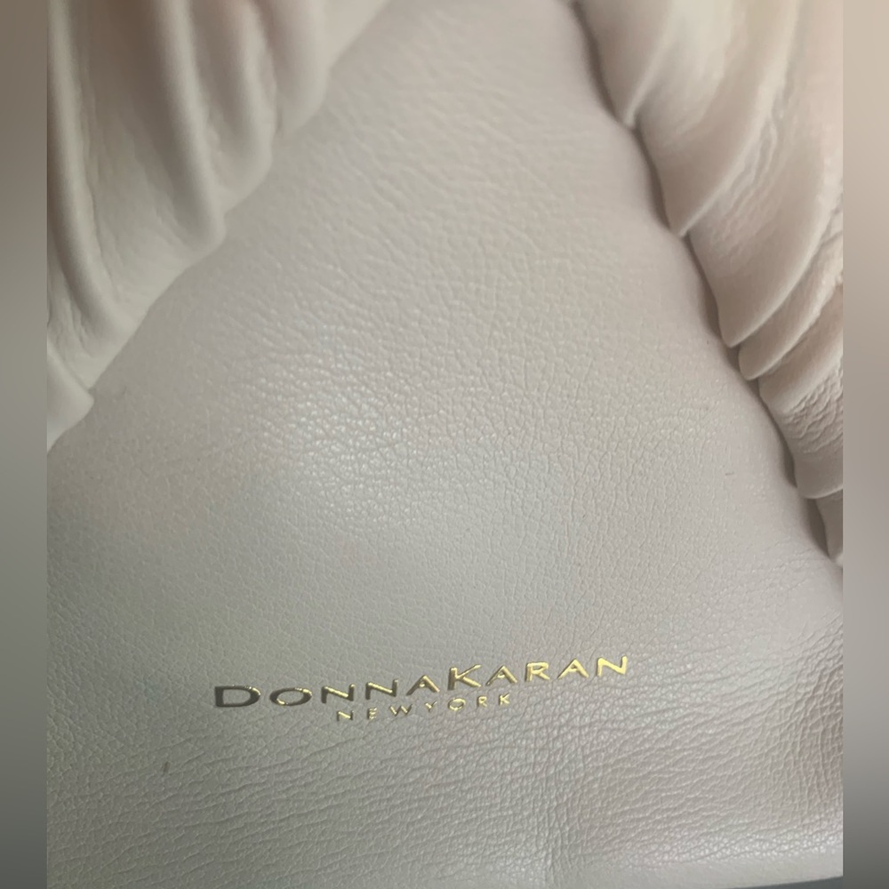 DONNA KARAN BELLMORE XL HOBO BAG - Picture 5 of 13